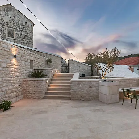 Casa Cava Villa Pucisca Exterior photo